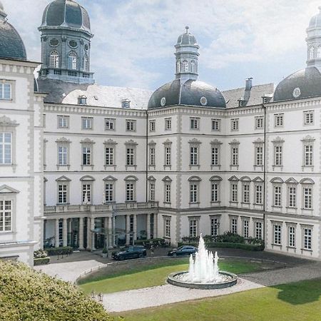 Althoff Grandhotel Schloss Bensberg Μπέργκις Γκλάντμπαχ Εξωτερικό φωτογραφία The Château de la Malmaison