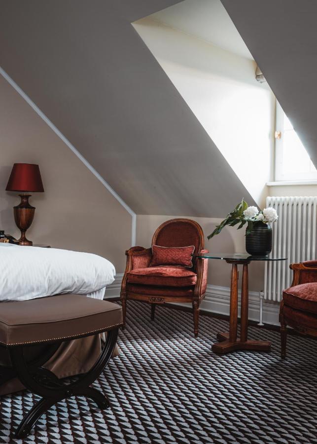 Althoff Grandhotel Schloss Bensberg Μπέργκις Γκλάντμπαχ Εξωτερικό φωτογραφία A room at the hotel